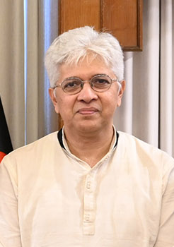 আদিলুর রহমান খান
